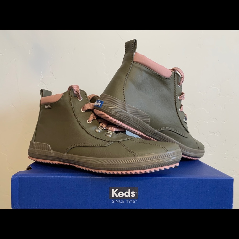 Brand new Keds Scout Boot Size 6